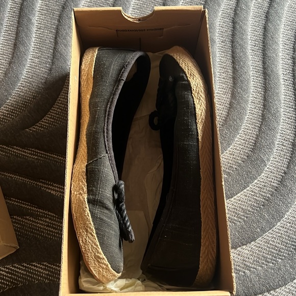 Black/ UGG’s excellent condition - Picture 2 of 8